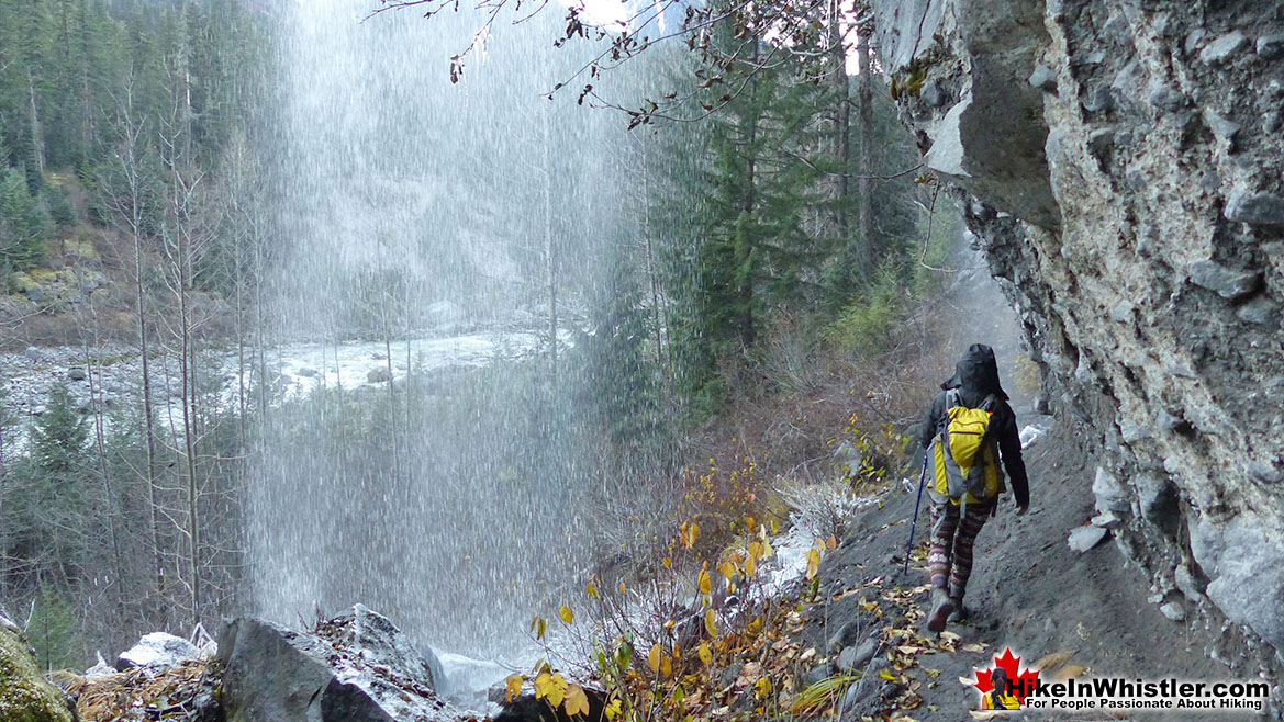 Lillooet River Trail to Keyhole Hot Springs